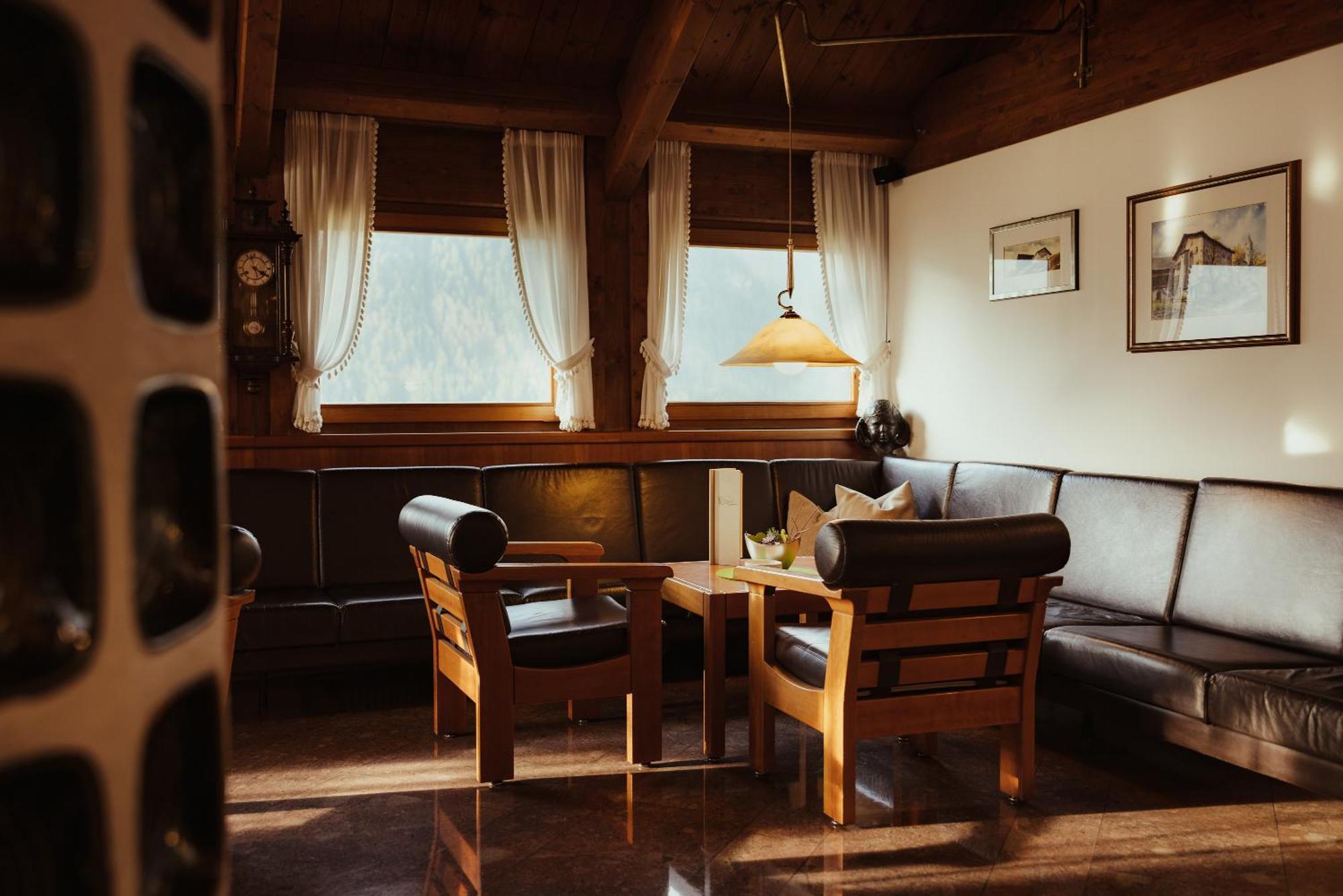 Hotel Grien Ortisei Luaran gambar