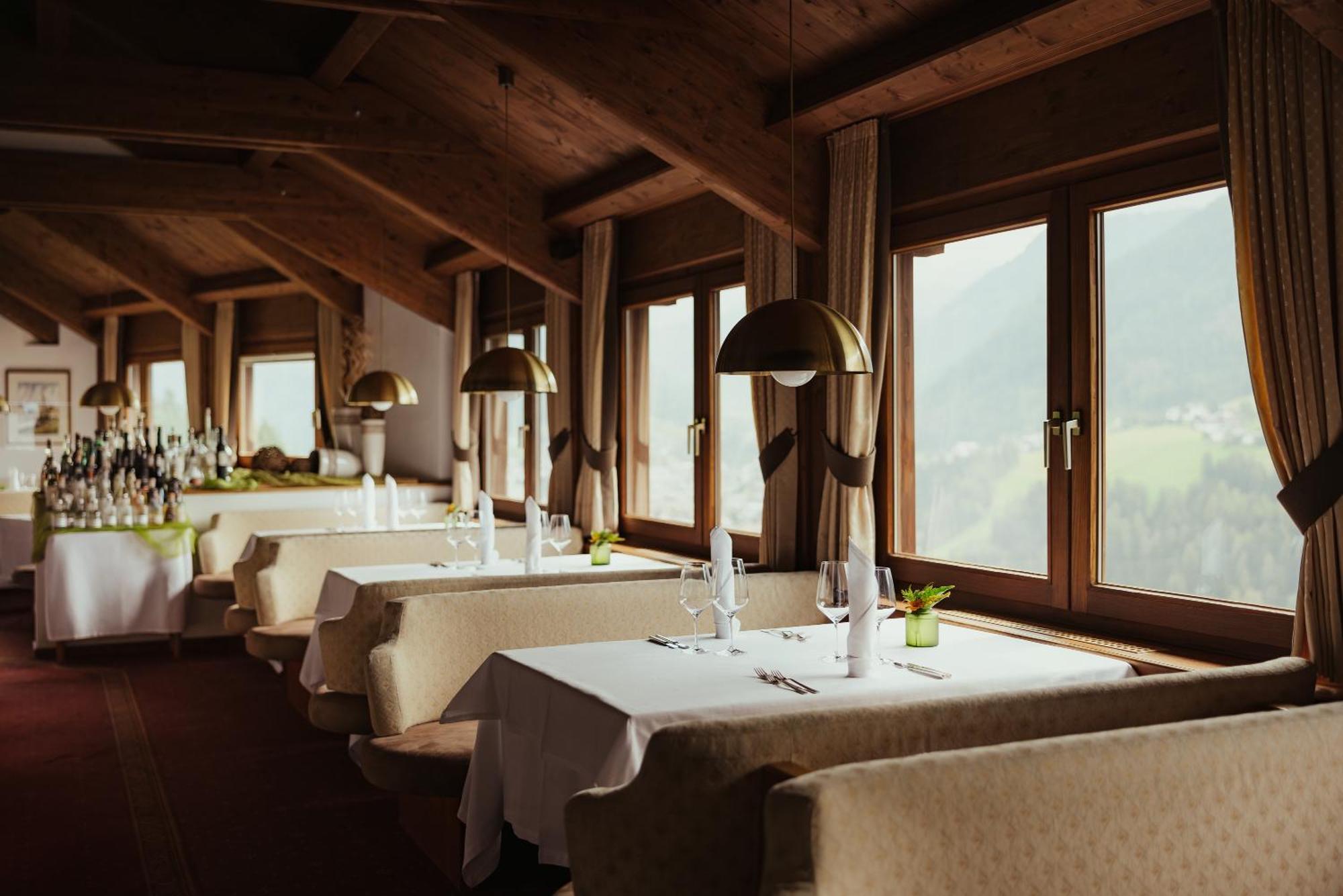 Hotel Grien Ortisei Luaran gambar