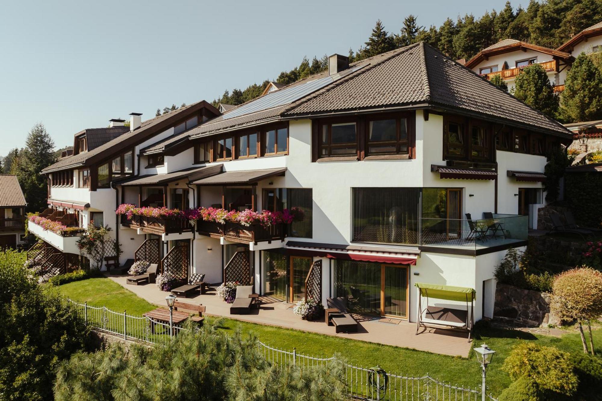 Hotel Grien Ortisei Luaran gambar