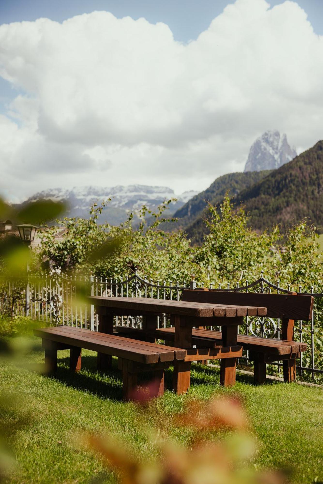 Hotel Grien Ortisei Luaran gambar
